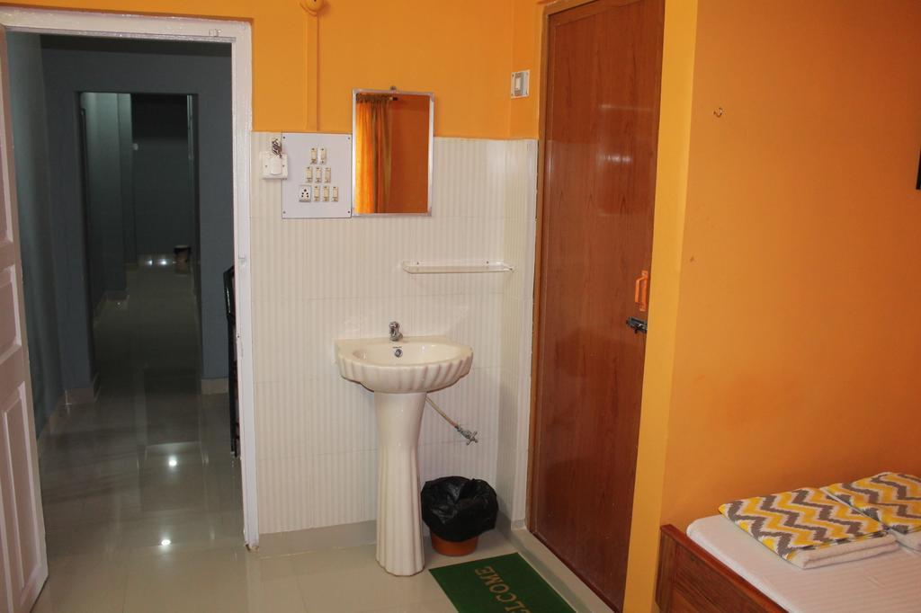 Aashiaanaa Residency Inn Port Blair Phòng bức ảnh